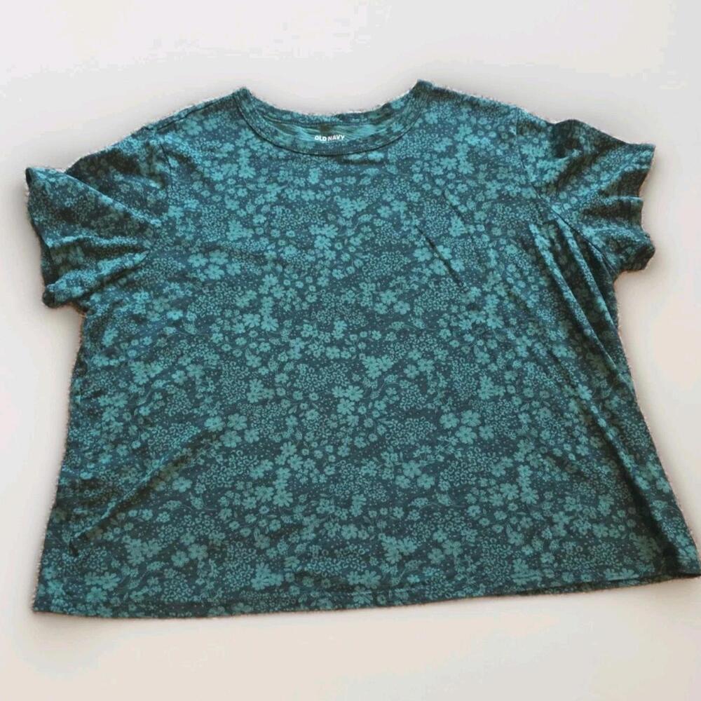 Old Navy Irish Green Floral Clove Everyday Wear Short Sleeve T Shirt